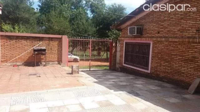 Casa con excelente ubicación en Villa Elisa. Y5271 — foto 3