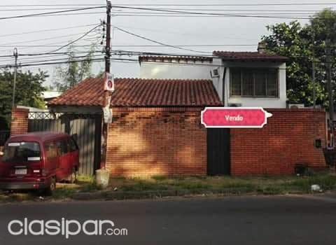 Casa a terminar en lambare. E2239
