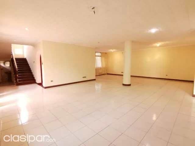 Amplia residencia para hotel u oficinas corporativas , bº Carmelitas, foto 3
