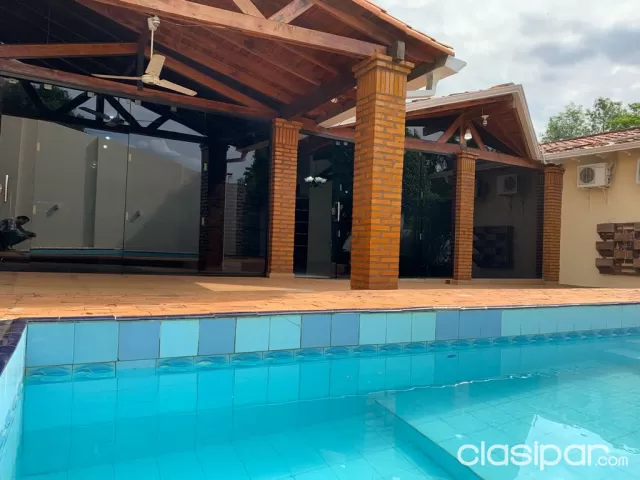 Vendó hermosa residencia con piscina en 200.000 dólares en él Área 5 — foto 2
