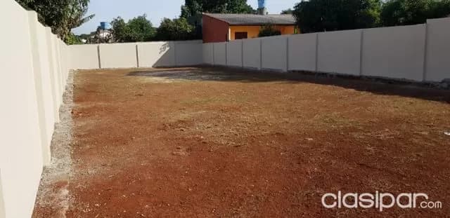 Hermoso terreno en Ciudad del Este completamente amurallado. Cod. 2555 — foto 2