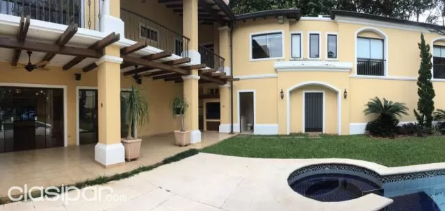 A pasos del shop del sol: Bellísima residencia, 4 suites, gran parque - 2.500 usd, foto 2