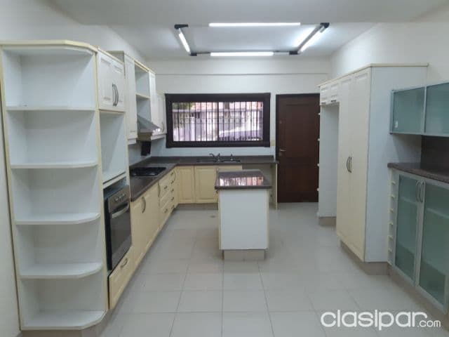 Casa en venta zona Parque de la Salud