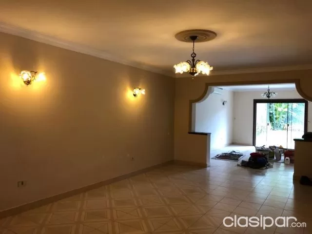 Bo Jara, prox col. San andres: Hermosa residencia en alquiler, 3 suites, 2 cocheras — foto 3