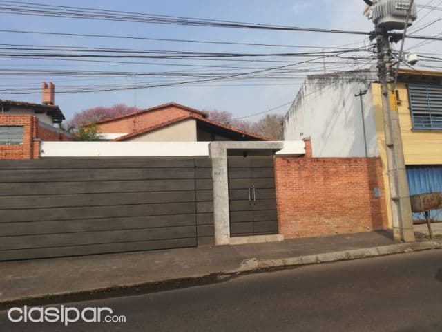 Las Mercedes, prox col san andrés: Confortable residencia, 3 dormitorios, excelente nivel