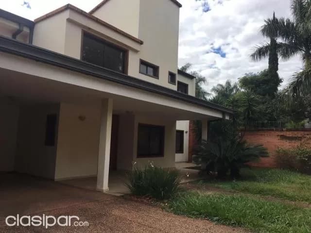 Bo mcal. Estigarribia: Elegantísima residencia, 3 suite, gran jardín, piscina — foto 2