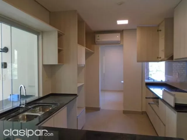 Se. Alquila departamento zona Yacht, foto 3