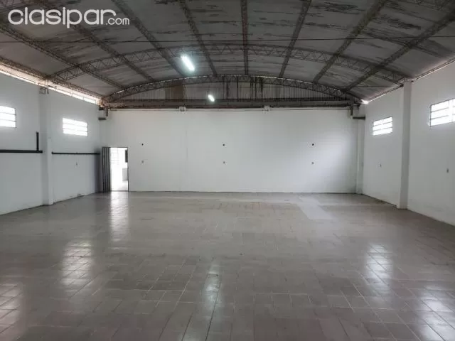 Fdo de la mora z/ sur, shop. Multiplaza, 1.000 m2 maravilloso depósito + oficinas +parking, foto 3