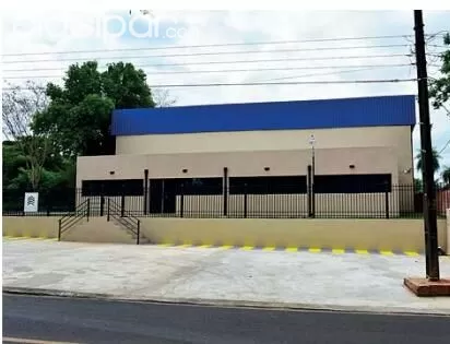 Luque, limpio (s/ asfalto): Magnifico deposito a estrenar, 2.845 m2 + oficinas + parking, foto 2