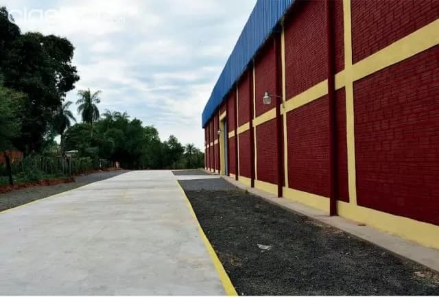 Luque, limpio (s/ asfalto): Magnifico deposito a estrenar, 2.845 m2 + oficinas + parking, foto 4