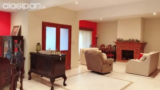 Casa en Luque de 4 dormitorios, foto 3