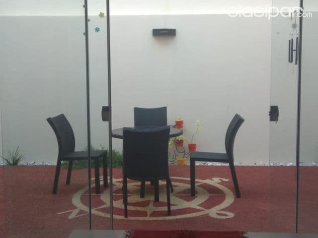 Duplex de tres Dorm en Pleno Barrio Herrera!!