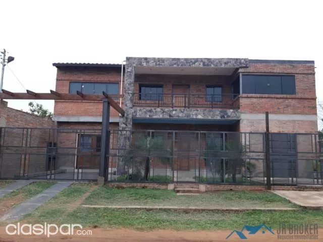 Casa de 4 dormitorios en Los Álamos, Mariano Roque Alonso COD: V016 — foto 3