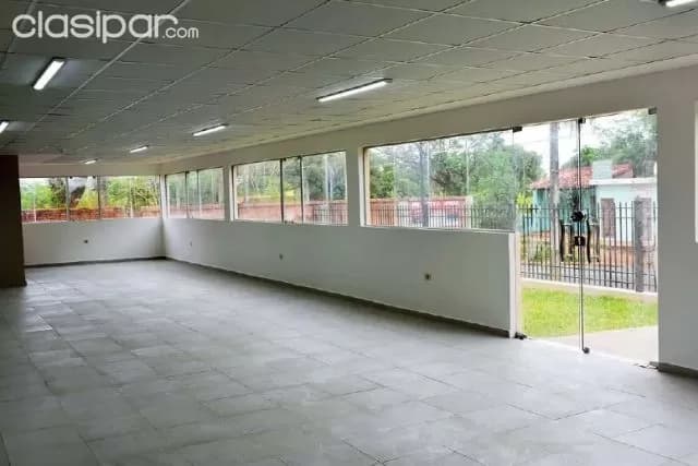 Limpio (central): Magnifico deposito ideal p/ empresas e industrias, 1.700m2 + oficinas — foto 4