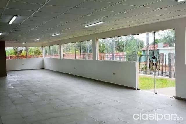 Limpio (central): Magnifico deposito ideal p/ empresas e industrias, 1.700m2 + oficinas, foto 5