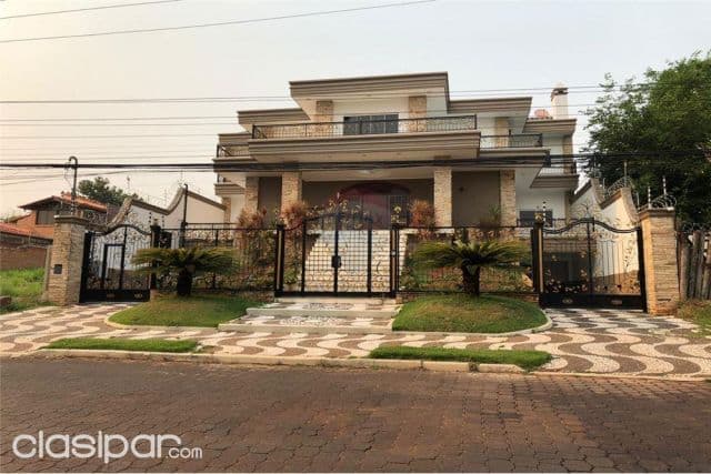 fina residencia en Área 1, foto 1