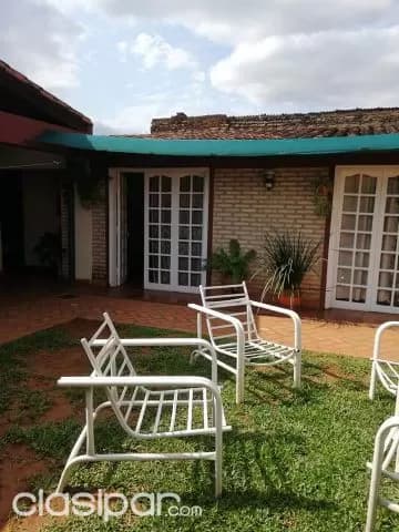 Linda casa en el barrio san miguel a cuadras de laguna grande y mcal. Lopez!, foto 3