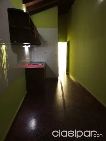 Alquilamos departamento con garage sobre gral. Delgado- lambare — foto 4