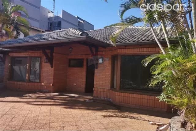 Casa sobre avenida primer presidente — foto 2