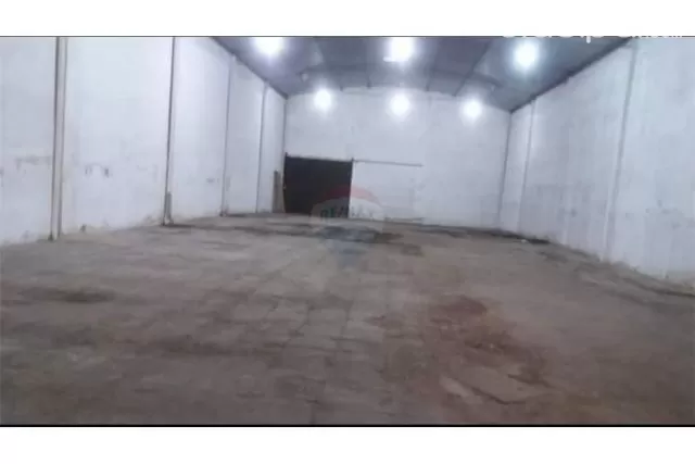 San antonio prox. Acceso sur 1.300 m2, magnífico depósito, excelente ubicación — foto 4