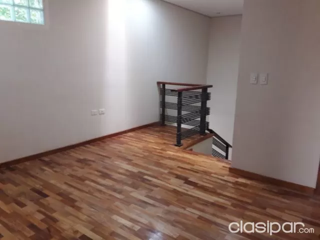 Barrio Herrera: Hermoso dúplex, 3 dormitorios, jardín, piscina, foto 5