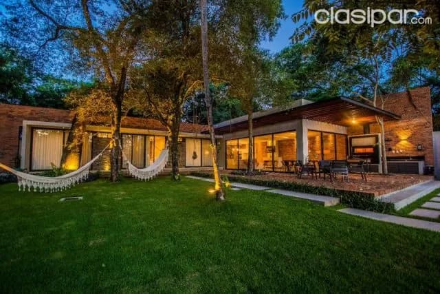San Bernardino / anfiteatro: Inigualable residencia a estrenar, 1.600 m2, super arbolado — foto 3