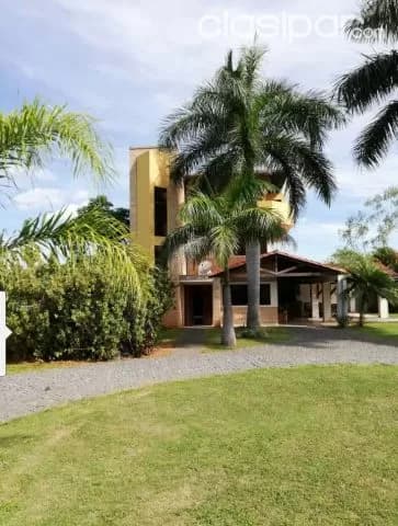 San Bernardino / puerta del lago: Esplendida residencia en venta, a 50 metros del lago, foto 2
