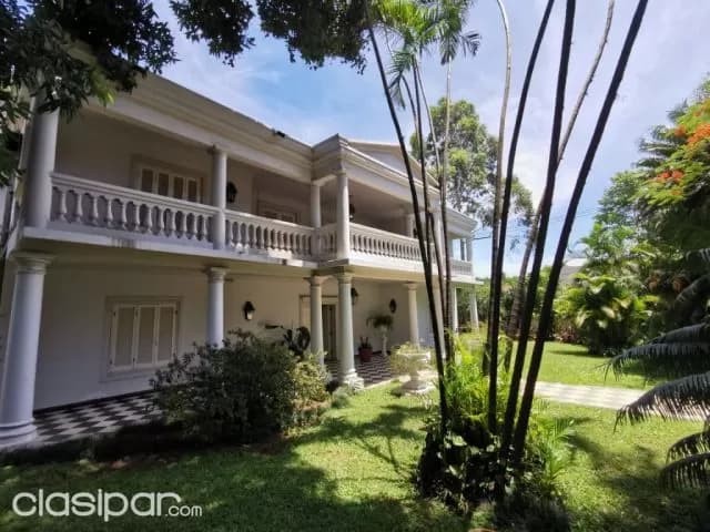 Villa Morra: Señorial residencia tipo diplomático, ideal p/ residencia y u oficina — foto 5