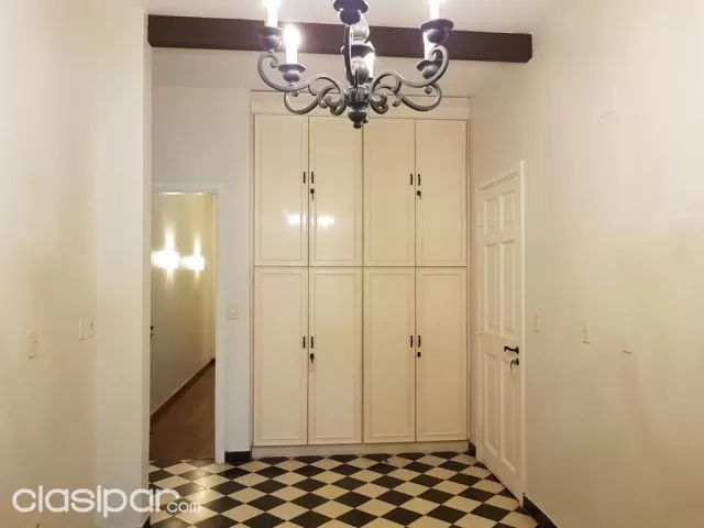 Mburucuyá: Elegante residencia estilo ingles, bella !! - 4.000 usd, foto 4