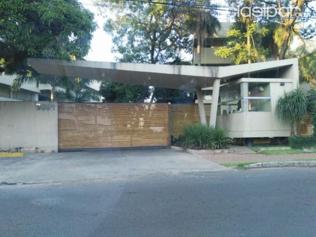 Balkonia (bo privado): Muy elegante y seguro, 3 suites, amoblado full, guardia, piscina