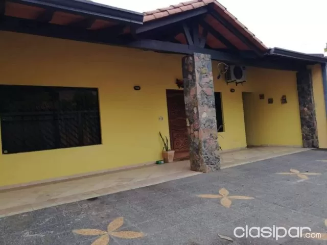Bo Las Mercedes: Excelente oportunidad!! Hermosa residencia de 4 dormit, jardín, piscina, foto 2