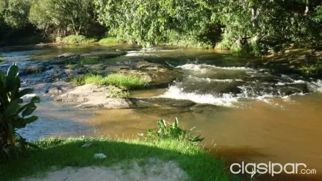 de Casa sobre Arroyo en Piribebuy, Cordillera, Paraguay — foto 3