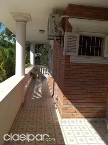Villa Morra: Importante residencia p/ casa u oficina, 4 suites, jardín, piscina, 3.000 usd — foto 5