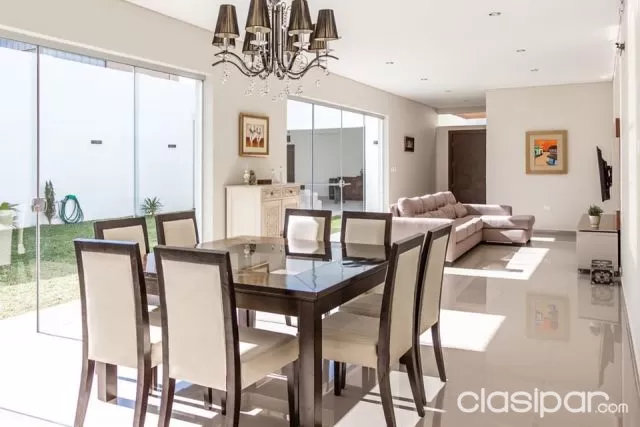 Hermosa residencia en asuncion barrio mbocayaty cod 2687 — foto 5