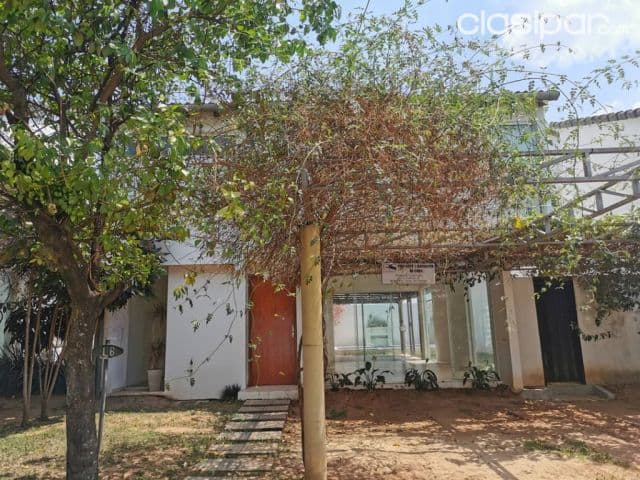 Hermosa casa en Luque condominio alterra