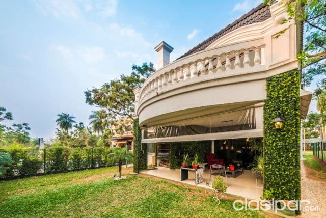 Luque - aeropuerto: En barrio privado - residencias de lujo, area verde infinita, piscina, foto 1