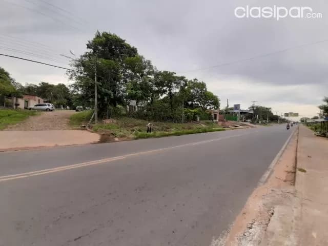 Gran oferta hermoso terreno de 1.396 m2 sobre ruta en Luque! — foto 3
