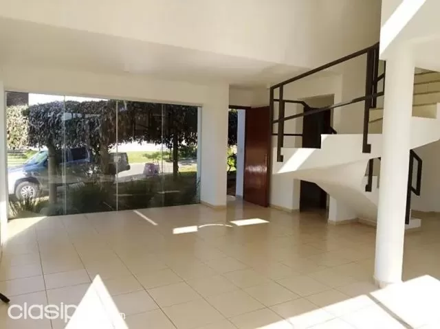 Cond. Alterra (Luque, rakiura, aeropuerto): Hermosa residencia, 310 m2, 3 dormitorios, foto 5
