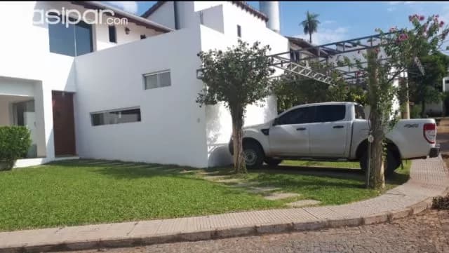Cond. Alterra (Luque, rakiura, aeropuerto): Una belleza residencia en venta, 3 dormitorios, foto 2