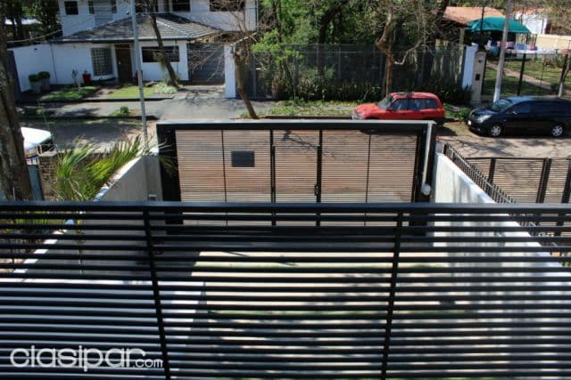 Luque (prox. Cit): Fantastico duplex, terminación superior, 3 dormit, jardín, piscina