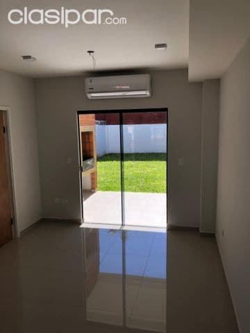 Duplex a estrenar en San Lorenzo Zona Laguna Grande