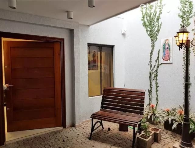 Prox. Avda. Santa teresa / ycua sati: 990 m2, edificio en alquiler - 5.000 usd — foto 3