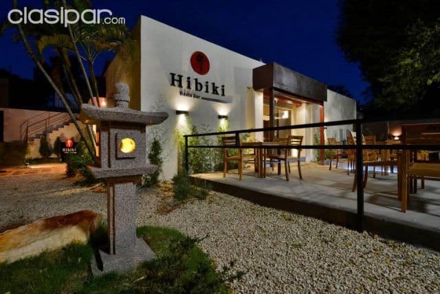 Villa Morra: Elegante local, ideal p/ restaurantes, tiendas, oficinas, 840 m2 + parking