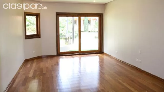 Manora (bo privado): Elegantísima residencia, 3 suites, impecable estado, jardín, piscina — foto 4