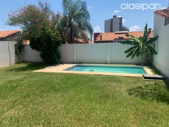 Mburucuyá (curda, casa rica II): 4 suites, jardín, quincho, piscina, 10.000.000 gs, foto 2