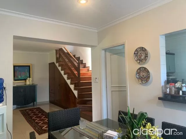 Mburucuyá (curda, casa rica II): 4 suites, jardín, quincho, piscina, 10.000.000 gs, foto 5