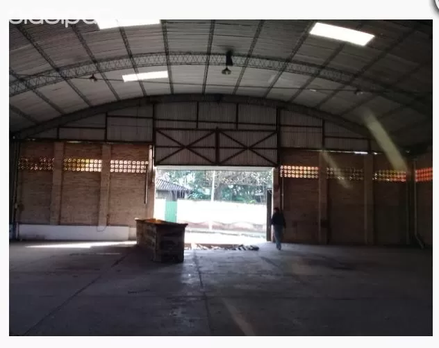 Se alquila amplio depósito en Lambare — foto 2
