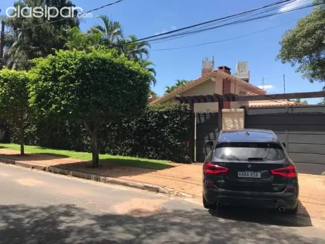 Manora / Carmelitas : Ideal p/ casa u oficina - en planta baja - 3 dormitorios — foto 2
