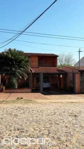 Bo Herrera, Villa Morra: Hermosa residencia, 3 dormitorios, amplio jardín, foto 2