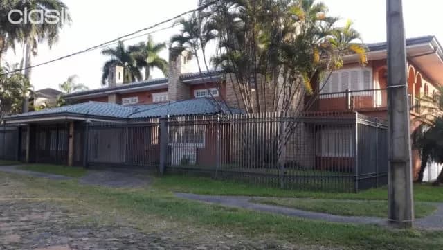 Mburucuya Bajo De Precio 1560 M2 Construccion 1100000 Usd, foto 2